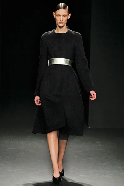 Look 1